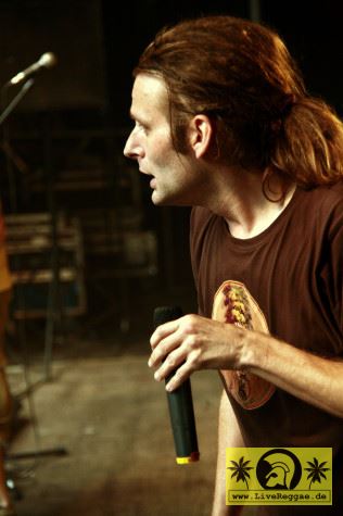 Manu Ranking (D) with The Sharp Axe Band - Reggae Jam Festival - Bersenbrueck 9. August 2008 (6).JPG